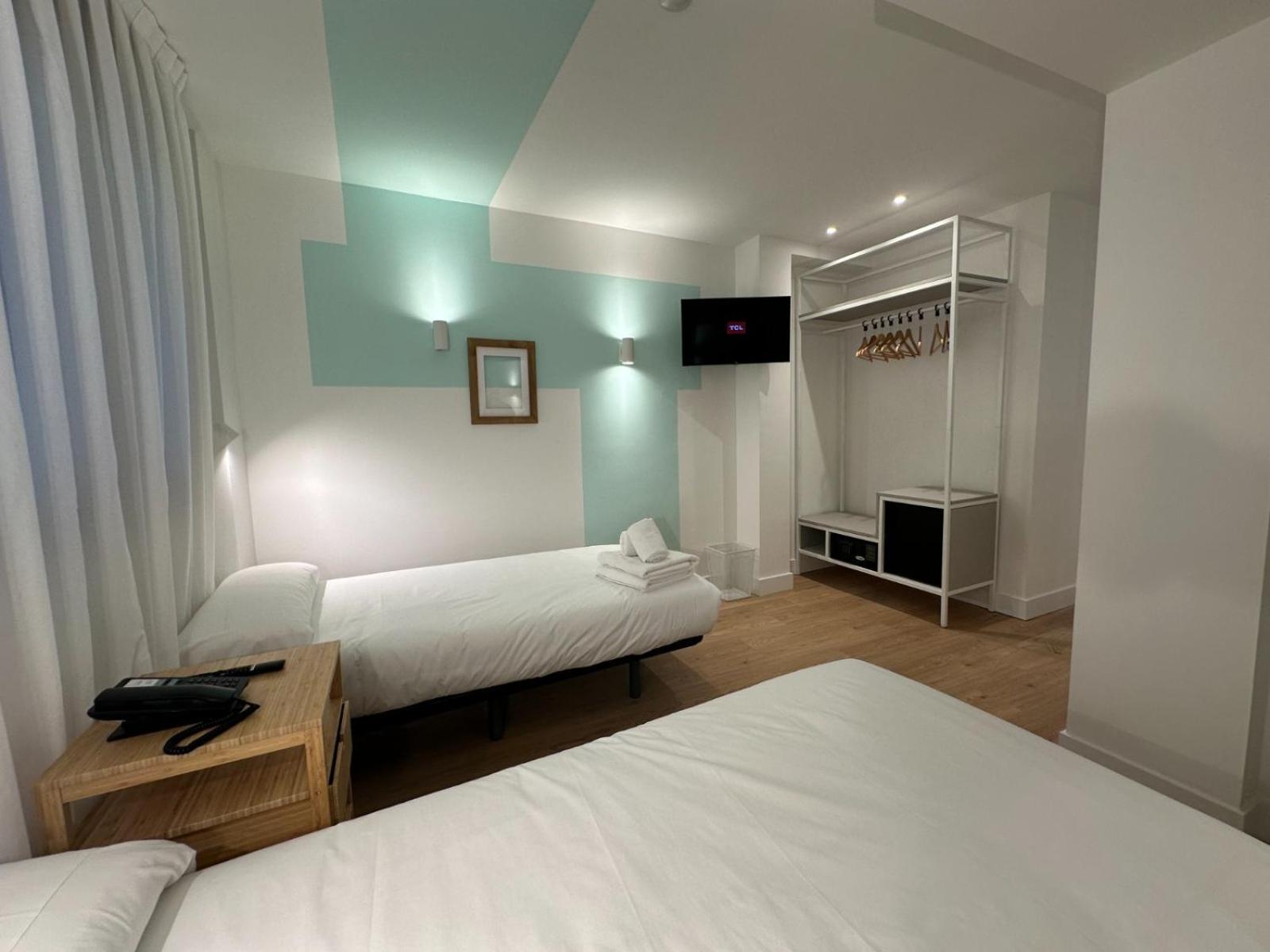 Hotel Cangas de Onis Center Buitenkant foto
