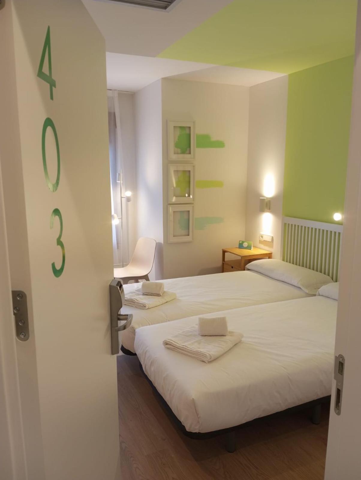Hotel Cangas de Onis Center Buitenkant foto